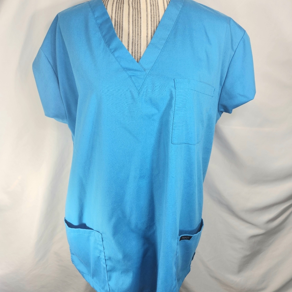 DAGACCI Blue V Neck Short Sleeve Scrub Top w/Pockets Size XLarge